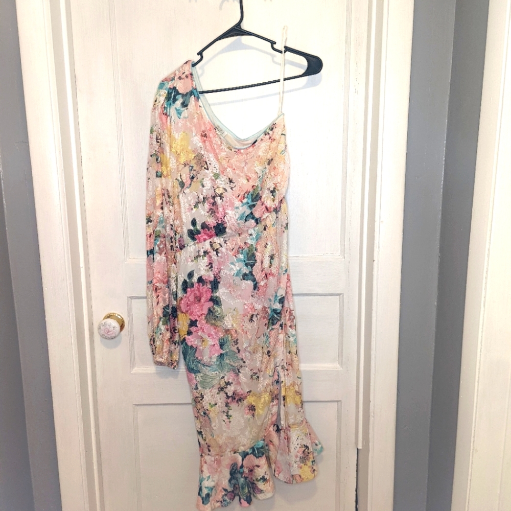 Hemant & Nandita Tiein floral one shoulder dress